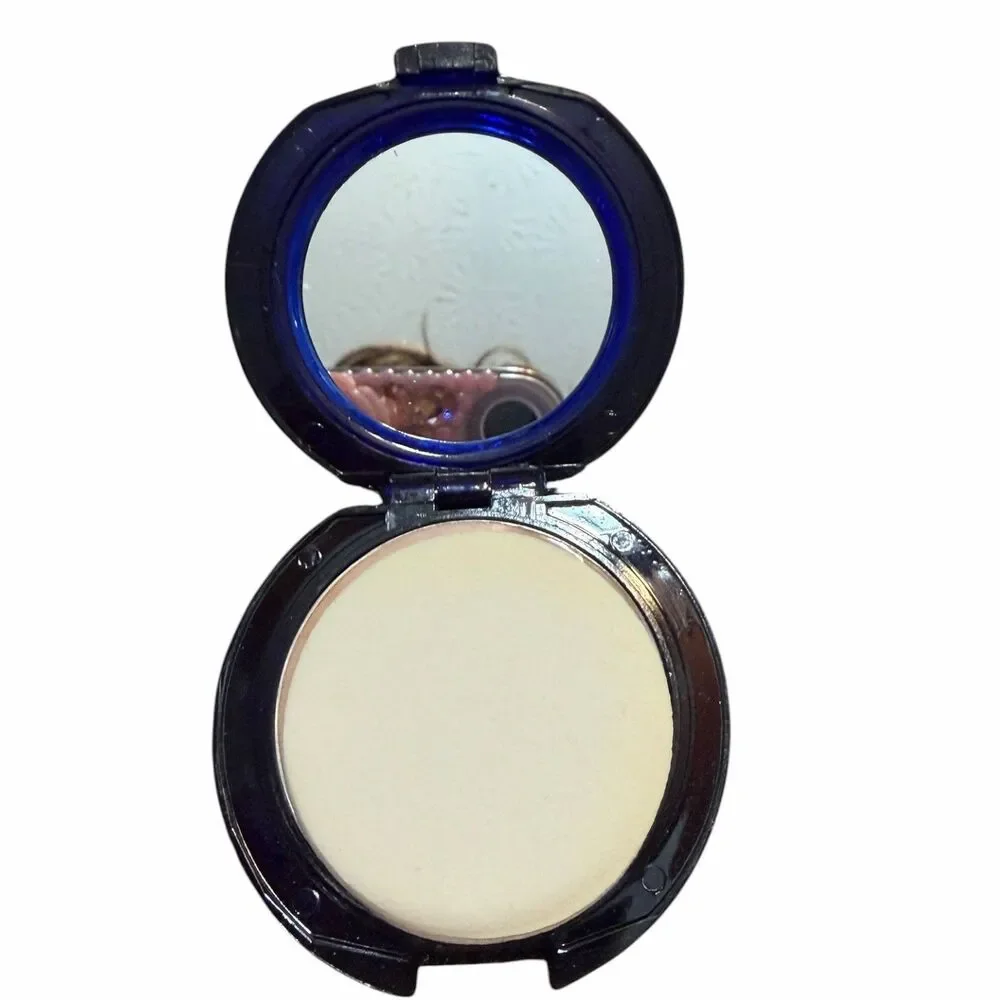 Estee Lauder Double Matte Oil-Control Pressed Powder Light-Medium #2 .17oz MINI